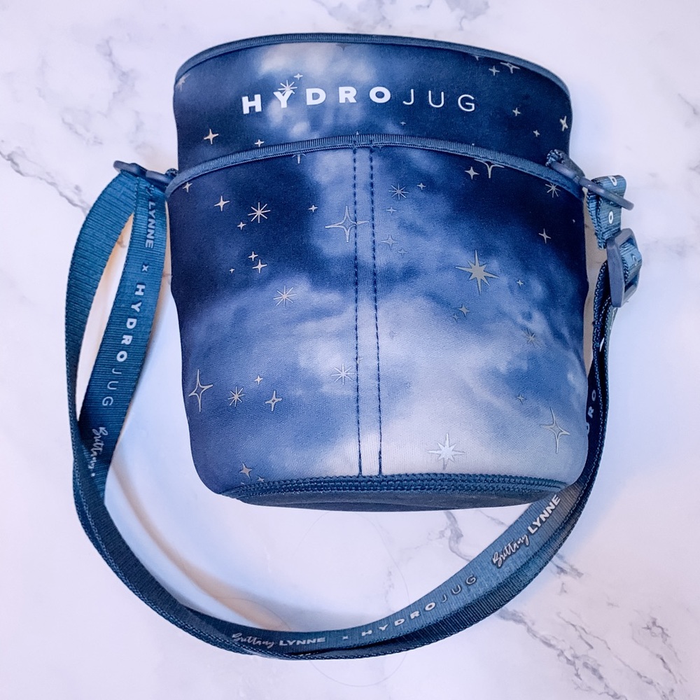 HydroJug x Brittany Lynne Midnight Sky Sleeve